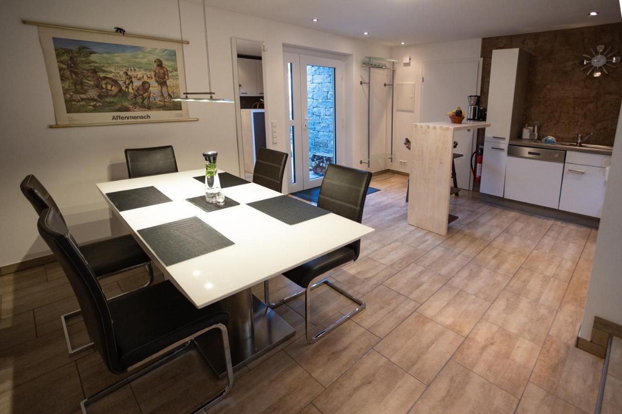 Ferienwohnung Burgblick Im Neuffener Tal Mit Sauna Und Wallbox Frickenhausen  ภายนอก รูปภาพ